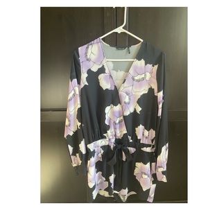 Guess Marciano Shorts Romper-Size 4